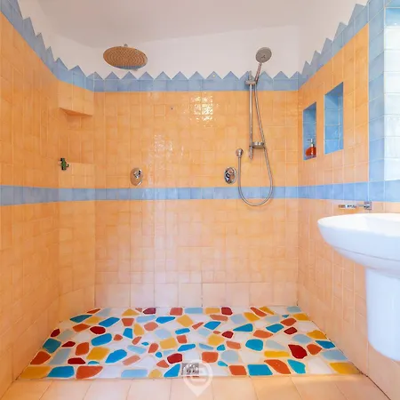 Holiday home Giada *
